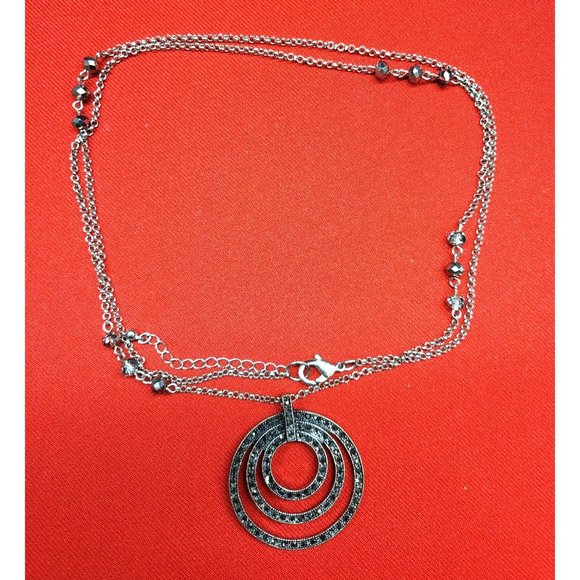 Rhinestone Crystal Triple Circles Necklace - Picture 4 of 11